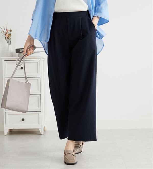 BELLUNA（ベルーナ）の「ポンチ素材タック使いワイドパンツ（ワイドパンツ・ガウチョ）」｜詳細画像