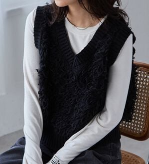 RANAN（ラナン）の「ループフリンジニットベスト（ベスト）」｜ブラック