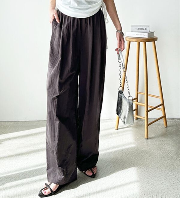 GeeRA（ジーラ）の「さらとろ素材が嬉しい！ダブルタックワイドパンツ（フルレングスパンツ）」｜詳細画像