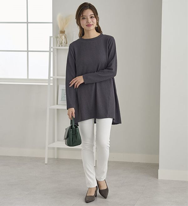 BELLUNA（ベルーナ）の「ふくれ素材フレアーデザインストレッチチュニック（チュニック）」｜詳細画像