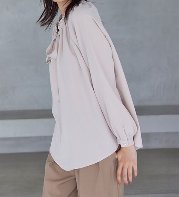 RANAN（ラナン）の「フリル衿ボウタイギャザーブラウス（ブラウス）」｜詳細画像