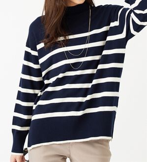 BELLUNA（ベルーナ）の「もちもち素材ハイネックニットプルオーバー（ニット・セーター）」｜ネイビー／オフ白