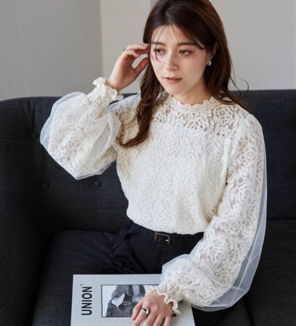 RANAN（ラナン）の「チュールドッキングフラワーレースキャンディースリーブブラウス（ブラウス）」｜詳細画像