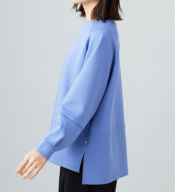 BELLUNA（ベルーナ）の「とろみ素材ドロスト使いプルオーバー（カットソー）」｜詳細画像