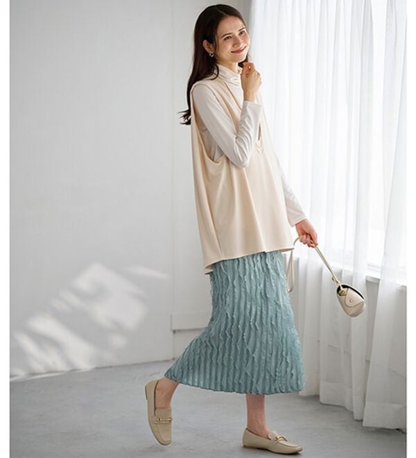 BELLUNA（ベルーナ）の「チュニックの下にはくストライプフリルスカート（ロングスカート）」｜詳細画像