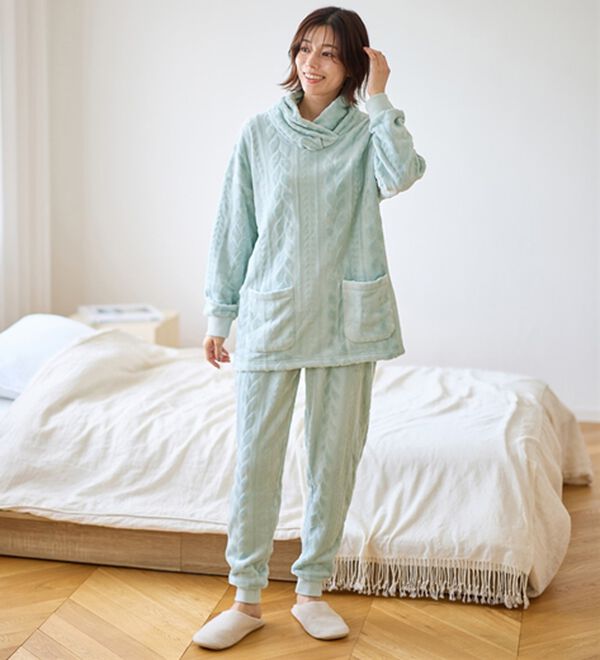 LAVIENNE（ラヴィエンヌ）の「寒がりさんのためのふわっもこケーブルフリースパジャマ（パジャマ・ルームウェア）」｜詳細画像