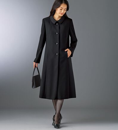 BELLUNA（ベルーナ）の「はっ水加工フォーマルコート（ライナー付）（ブラックフォーマル（喪服・礼服））」