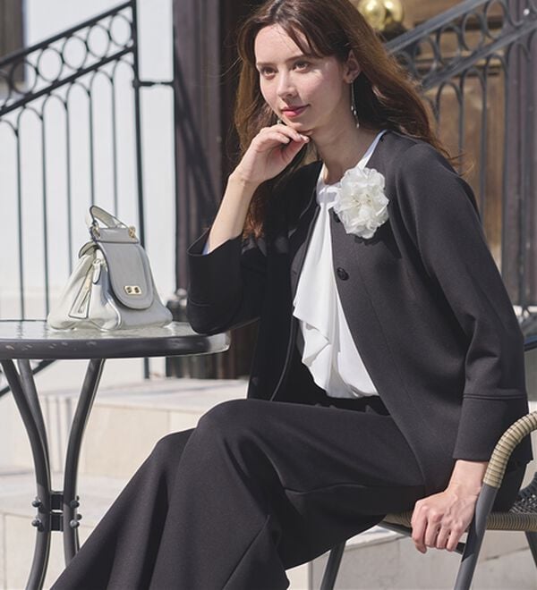 BELLUNA（ベルーナ）の「セレモニーシーンに！ストレッチ素材パンツスーツ（パンツスーツ）」｜詳細画像