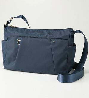 BELLUNA（ベルーナ）の「【美人収納（Ｒ）】多収納ショルダーバッグ（ショルダーバッグ）」｜ネイビー