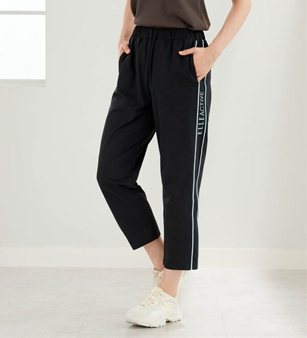 BELLUNA（ベルーナ）の「＜ＥＬＬＥ　Ａｃｔｉｖｅ＞綿タッチ素材クロップド丈ジャージパンツ（その他パンツ）」｜詳細画像