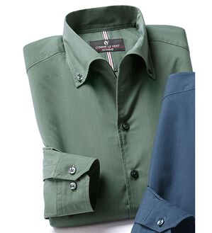 「＜コムルヴァン・オム＞アイロンいらずのストレッチドレスシャツ（メンズシャツ）」｜カーキ