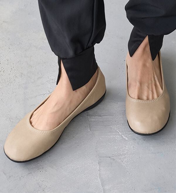 BELLUNA（ベルーナ）の「日本製やわらか軽量パンプス（パンプス）」｜詳細画像