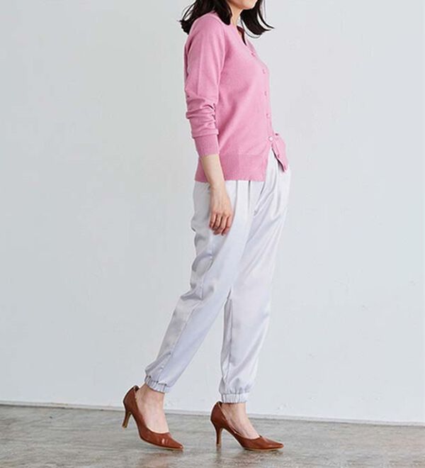 Pierrot（ピエロ）の「【Ｍ～３Ｌ】ふんわり質感プレミアムカシミヤタッチカーディガン（ニットカーディガン）」｜詳細画像