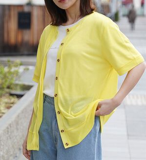 A HAPPY MARILYN（アハッピーマリリン）の「【Ｌ～５Ｌ】長袖・七分袖・半袖　シンプル　カーディガン（ニットカーディガン）」｜ライトイエロー