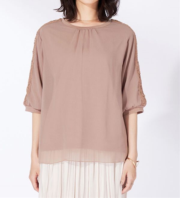 BELLUNA（ベルーナ）の「花柄レースシフォン重ねプルオーバー（カットソー）」｜詳細画像