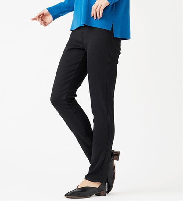 BELLUNA（ベルーナ）の「裏ベロアストレッチデニムパンツ（フルレングスパンツ）」｜詳細画像