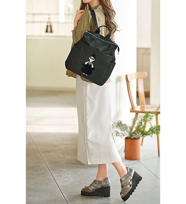 BELLUNA（ベルーナ）の「４Ｅビジュー使いキャタピラーシューズ（サンダル・ミュール）」｜詳細画像