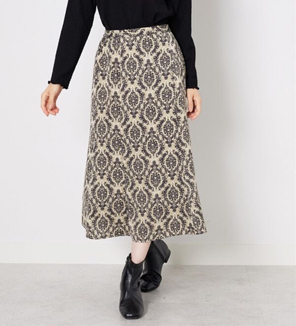 BELLUNA（ベルーナ）の「艶やかプリント切替フレアースカート（ロングスカート）」｜詳細画像