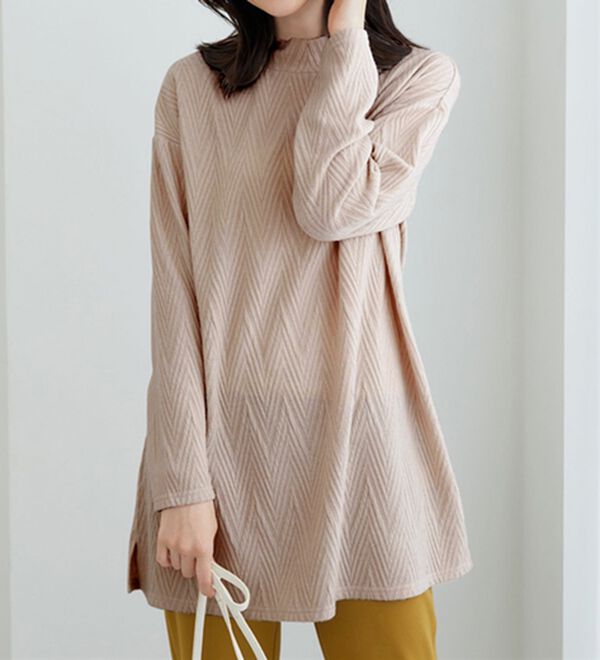 BELLUNA（ベルーナ）の「ふんわりジャカード素材ハイネックチュニック（チュニック）」｜詳細画像