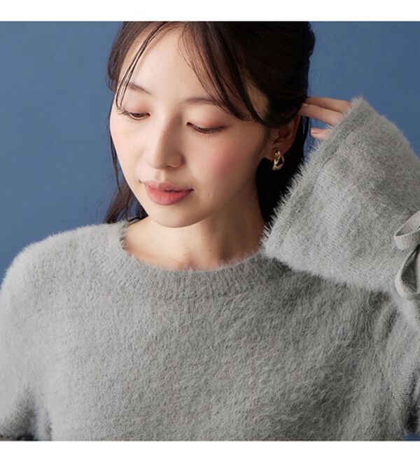 alotta（アロッタ）の「レースアップフレアー袖シャギーニット（ニット・セーター）」｜詳細画像