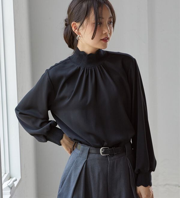 RANAN（ラナン）の「スカラップリブニット使いブラウス（ブラウス）」｜詳細画像