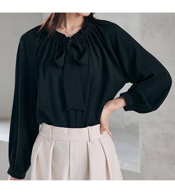 RANAN（ラナン）の「フリル衿ボウタイギャザーブラウス（ブラウス）」｜詳細画像