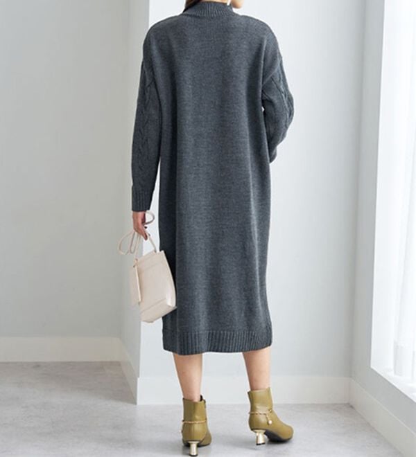 BELLUNA（ベルーナ）の「ケーブル柄ロング丈ニットワンピース（ニットワンピース）」｜詳細画像