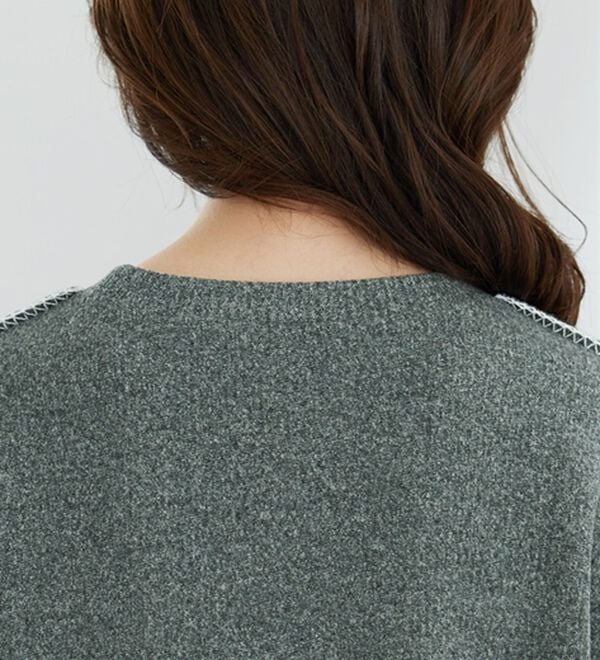 BELLUNA（ベルーナ）の「ニットソー素材ブランケットステッチプルオーバー（カットソー）」｜詳細画像