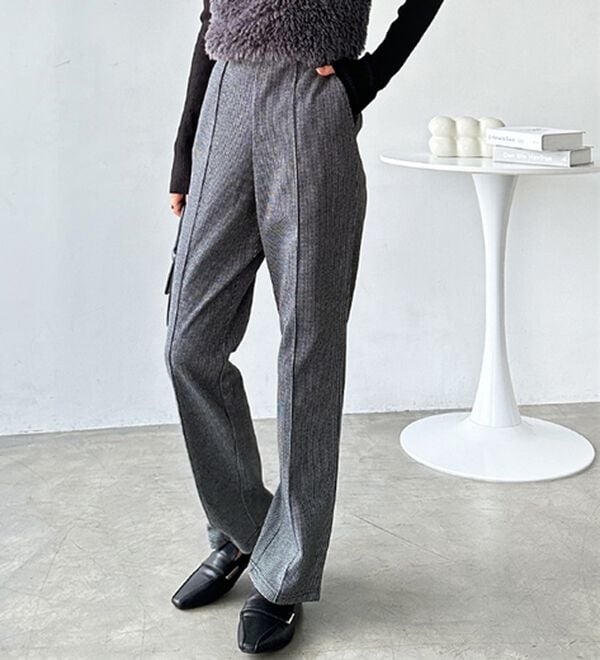 GeeRA（ジーラ）の「ウールライクピンタックストレートパンツ（ワイドパンツ・ガウチョ）」｜詳細画像