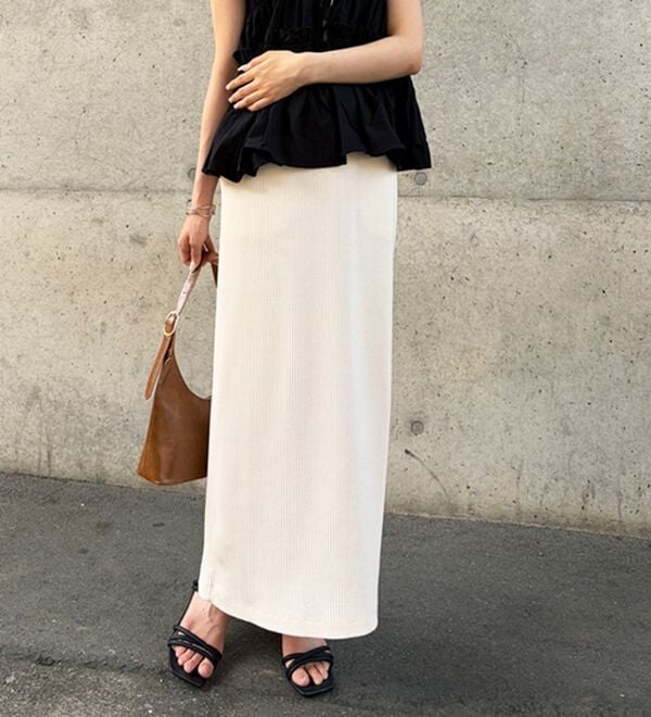 GeeRA（ジーラ）の「【着回し力◎】楽ちんすっきり見え！リブロングスカート（ロングスカート）」｜詳細画像