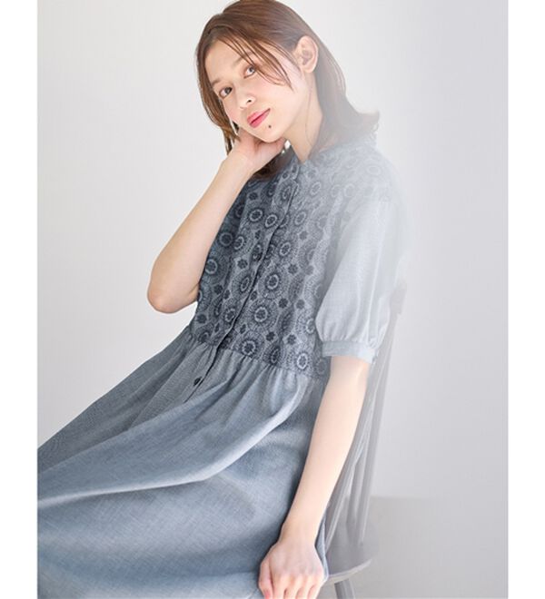 Viola e Viola（ヴィオラ エ ヴィオラ）の「サークル刺しゅう５分袖シャツワンピース（シャツワンピース）」｜詳細画像