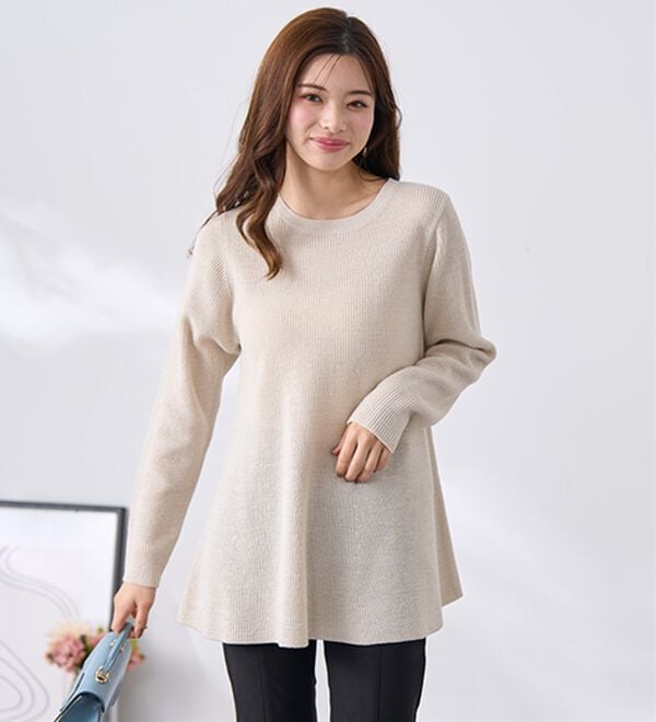 BELLUNA（ベルーナ）の「ラメ入りあぜ編フレアーニットチュニック（ニット・セーター）」｜詳細画像