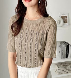 GeeRA（ジーラ）の「透かし編みニットトップス（ニット・セーター）」｜詳細画像