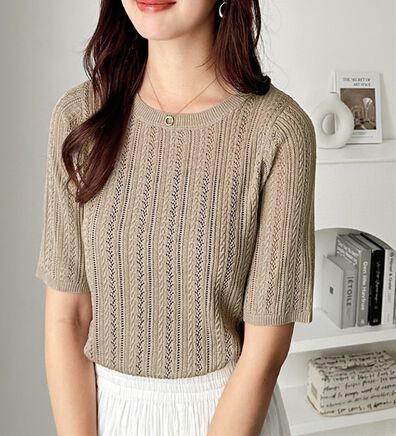 GeeRA（ジーラ）の「透かし編みニットトップス（ニット・セーター）」