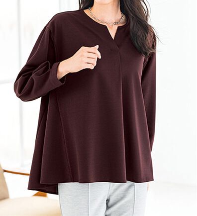 VINNO（ヴィノ）の「カットジョーゼットフレアーブラウス（ブラウス）」