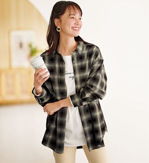 BELLUNA（ベルーナ）の「ゆったり快適チェック柄シャツチュニック（チュニック）」｜モノトーン系