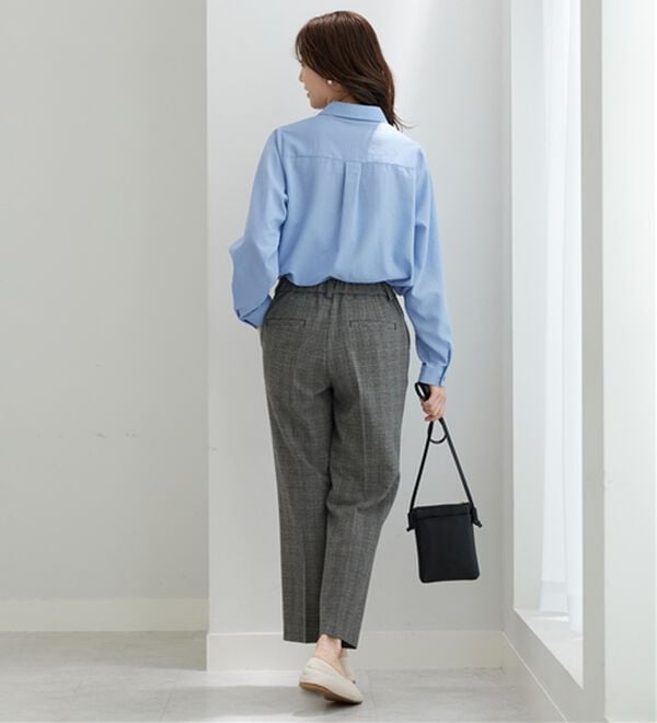 BELLUNA（ベルーナ）の「サマ見え（SW）ウール調素材ストレートパンツ（フルレングスパンツ）」｜詳細画像