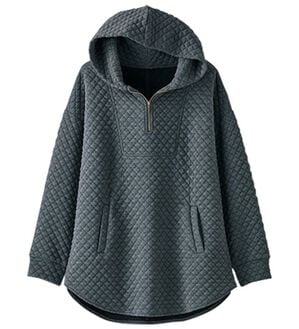 BELLUNA（ベルーナ）の「キルト刺しゅうハーフジップパーカー（パーカー）」｜チャコール