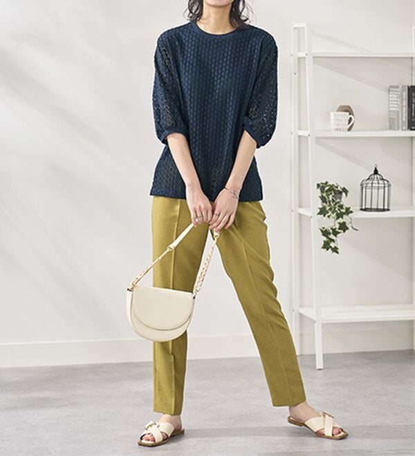 BELLUNA（ベルーナ）の「ストレッチレース使い美人顔プルオーバー（カットソー）」｜詳細画像