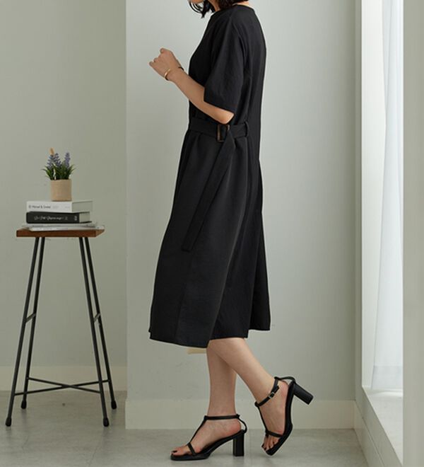 BELLUNA（ベルーナ）の「サイドバックル異素材切替ワンピース（その他ワンピース）」｜詳細画像