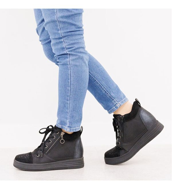 BELLUNA（ベルーナ）の「美脚魅せインヒールキラキラスニーカー（スニーカー）」｜詳細画像