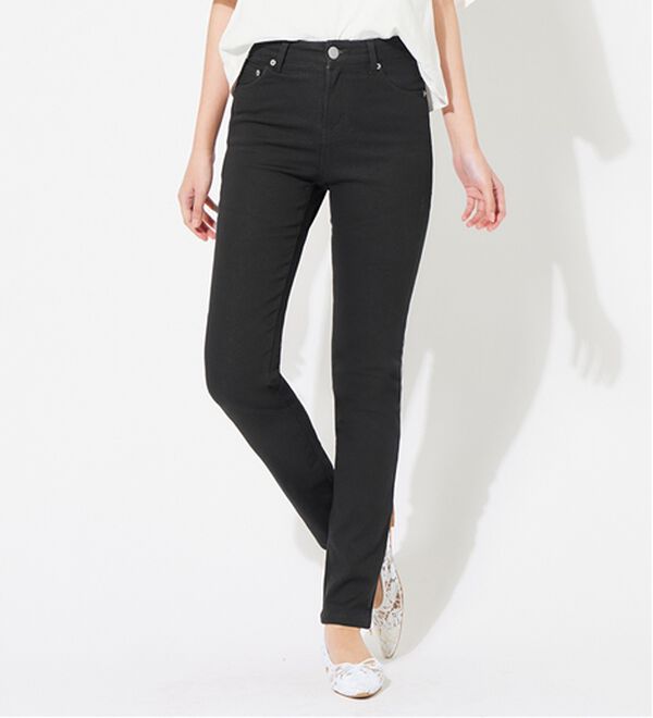 alotta（アロッタ）の「美脚ストレッチスキニーデニムパンツ（フルレングスパンツ）」｜ブラック