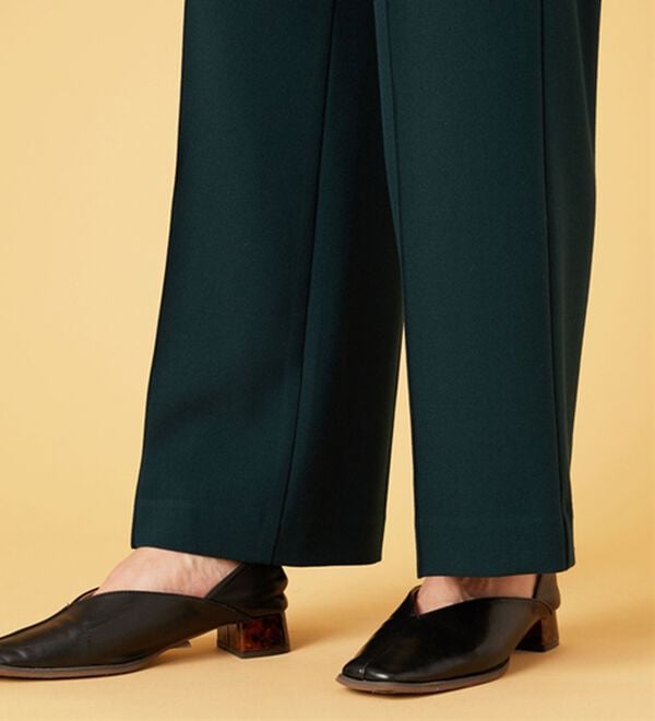 BELLUNA（ベルーナ）の「サマ見え（Ｗ）ストレッチ素材タブ使いワイドパンツ（ワイドパンツ・ガウチョ）」｜詳細画像