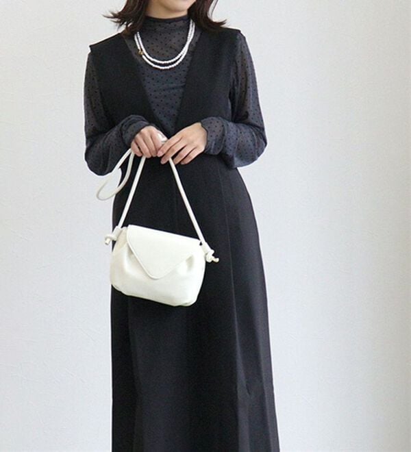 Pierrot（ピエロ）の「ウエストマークジャンパースカート（ジャンパースカート）」｜詳細画像