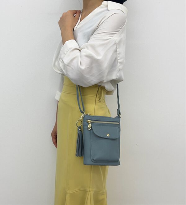 BELLUNA（ベルーナ）の「牛革多収納ミニショルダー（ショルダーバッグ）」｜詳細画像