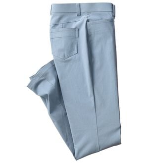 BELLUNA（ベルーナ）の「ウルトラ美脚ストレッチ多機能パンツ（フルレングスパンツ）」｜サックス