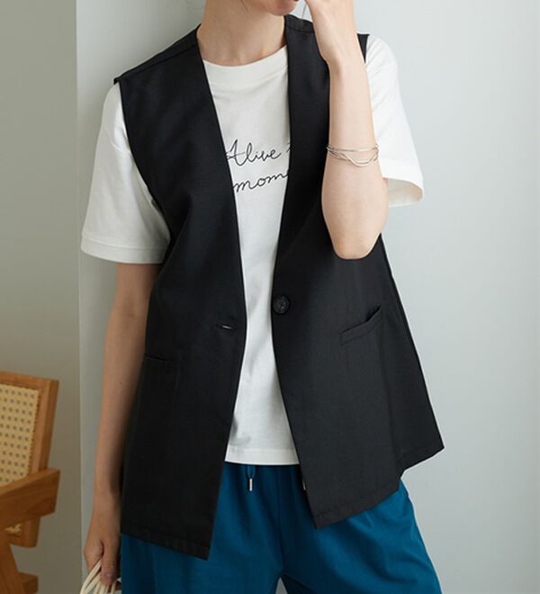 BELLUNA（ベルーナ）の「ノーカラーデザインジレ（ベスト）」｜詳細画像