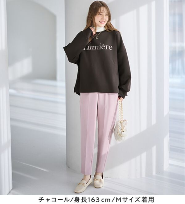 alotta（アロッタ）の「大人可愛いゆったりロゴスウェット（トレーナー・スウェット）」｜詳細画像