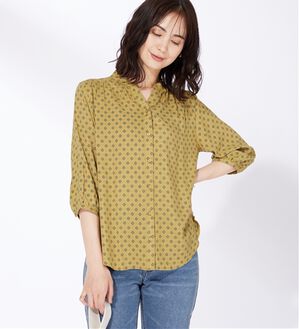 BELLUNA（ベルーナ）の「レーヨン素材ギャザー使いプリントブラウス（ブラウス）」｜マスタード系小紋柄