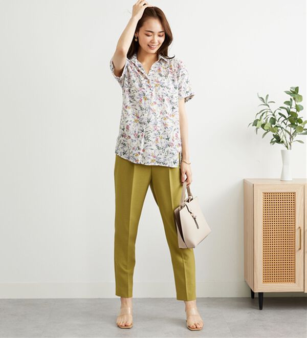 BELLUNA（ベルーナ）の「エアリーツイル裾タックシャツチュニック（チュニック）」｜詳細画像